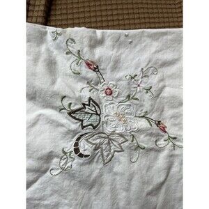 Vintage Embroidered Table Cover 29x33 White White Flower Vines Leaf